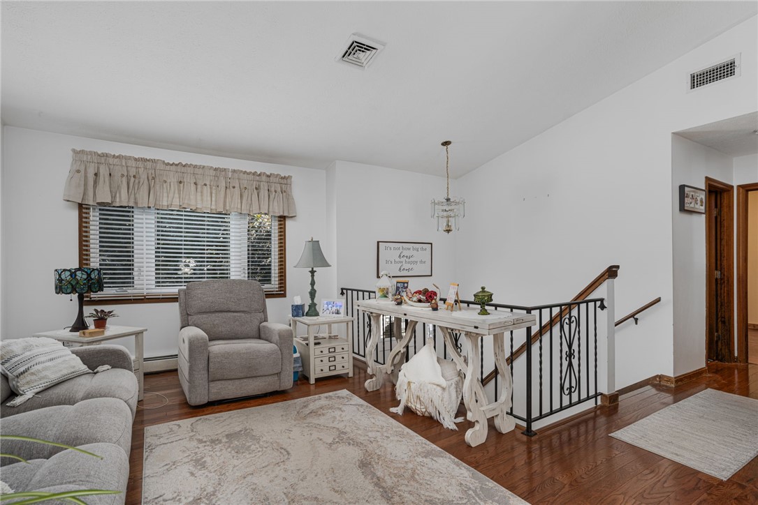 40 Red Oak Drive