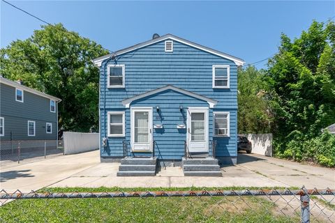 Multi Family in Providence RI 142 Alverson Avenue.jpg