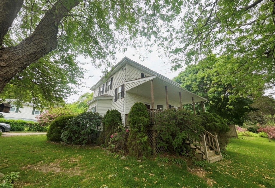 49 Grinell Avenue