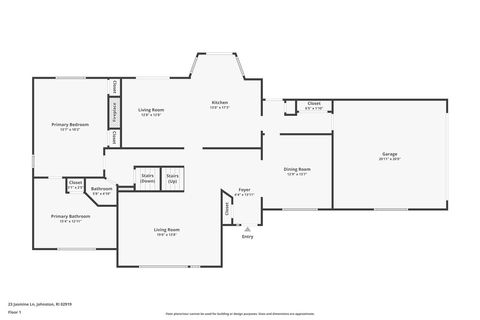 Single Family Residence in Johnston RI 23 Jasmine Lane 4.jpg