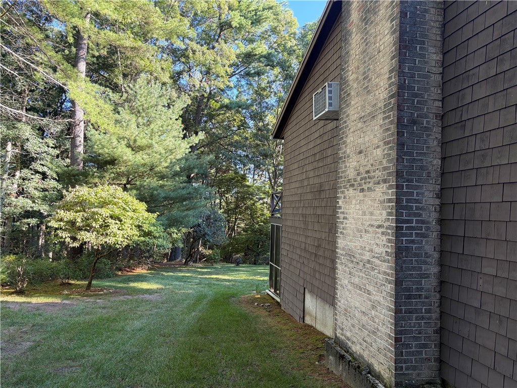 162 Lake Drive