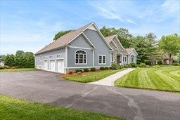 6 Kenwood Court