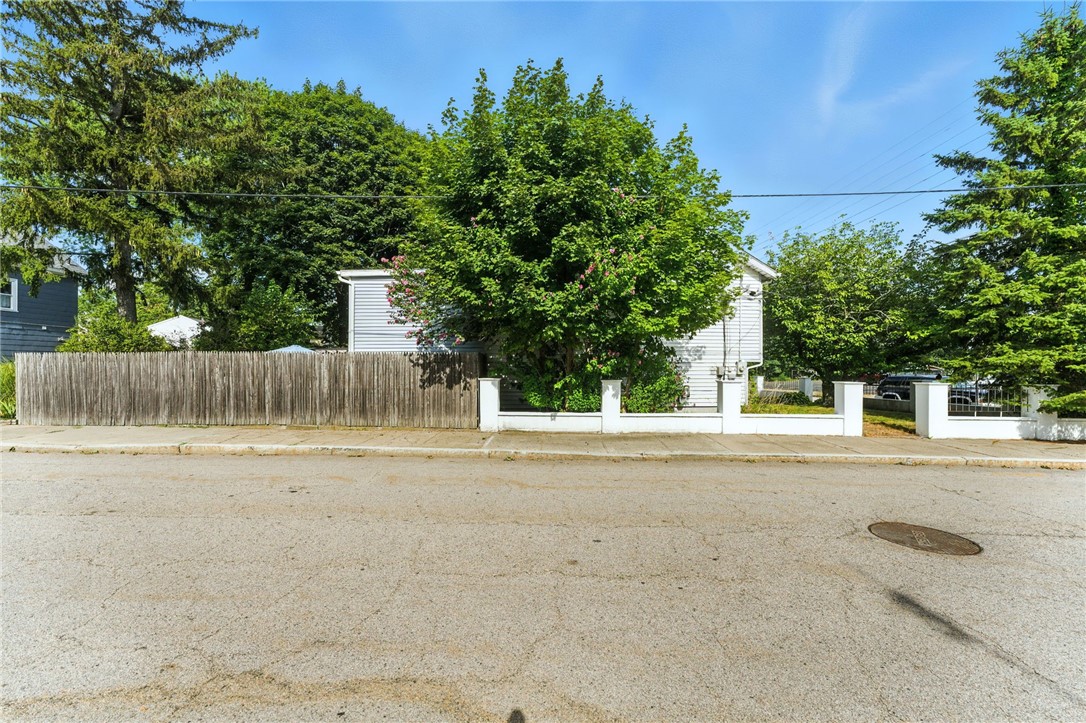 26 Bowles Court