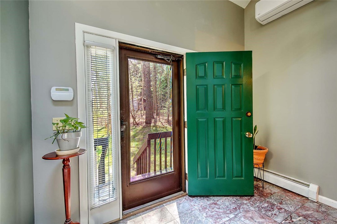 48 Wood Cove Drive