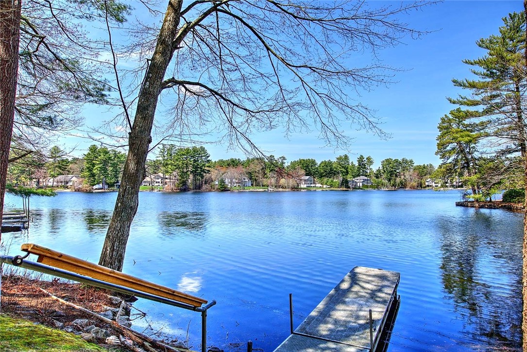 48 Wood Cove Drive