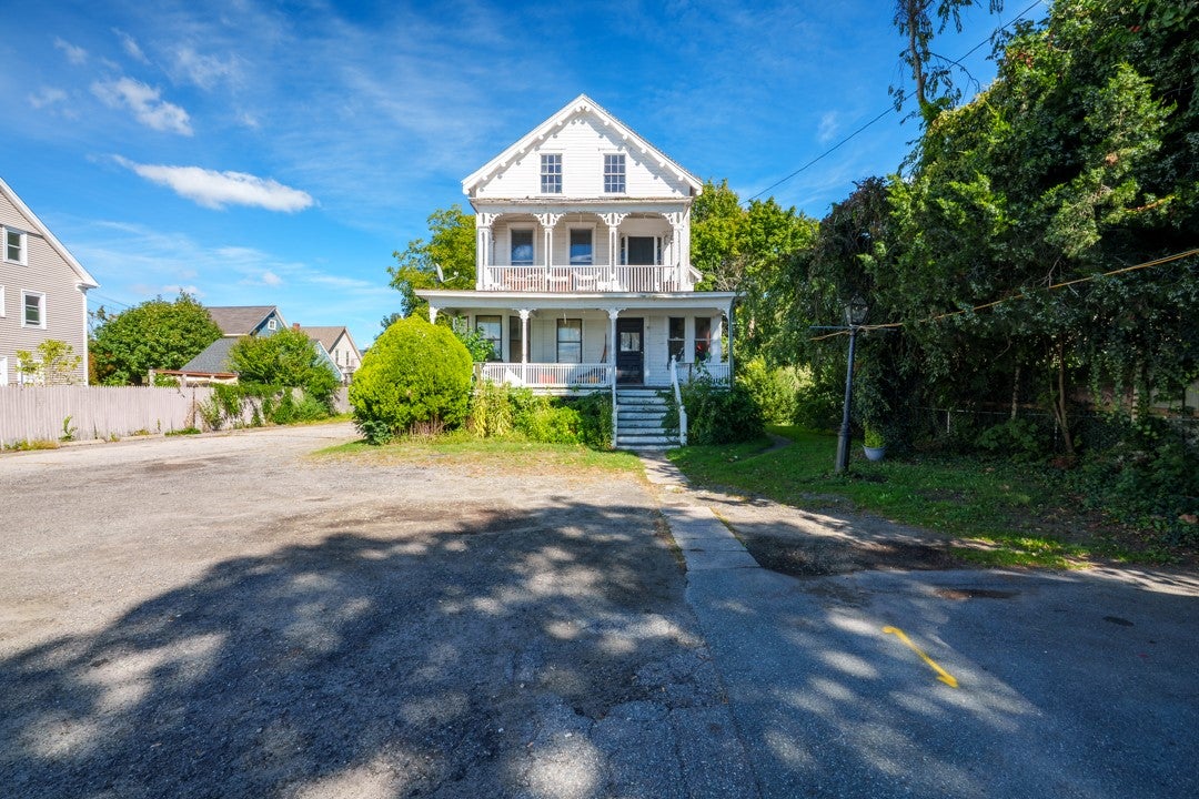 742 Hope Street