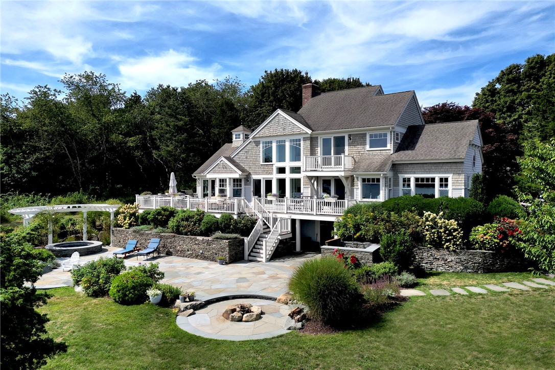 115 Beavertail Road