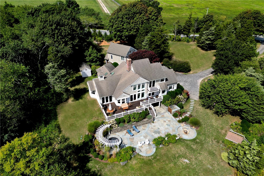 115 Beavertail Road