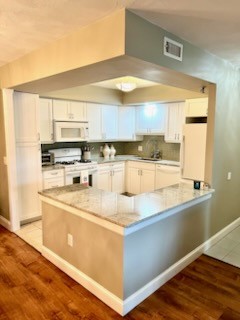 200 Hoffman Avenue 106
