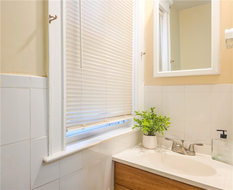 139 Tweed Street 141