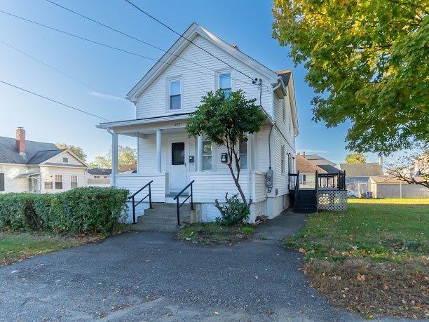 277 Mauran Avenue