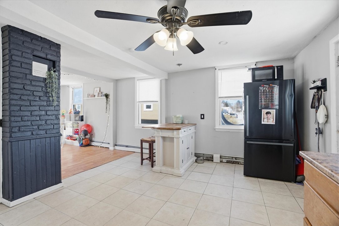 208 Simmonsville Avenue