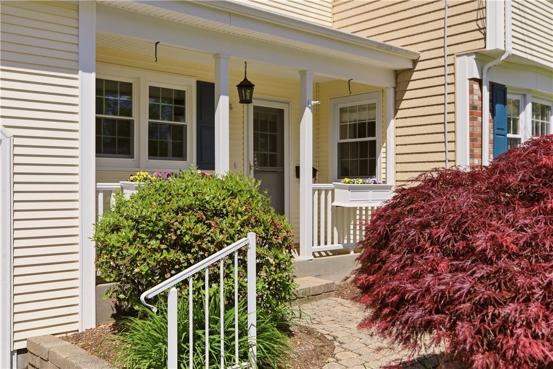 5 Heritage Road