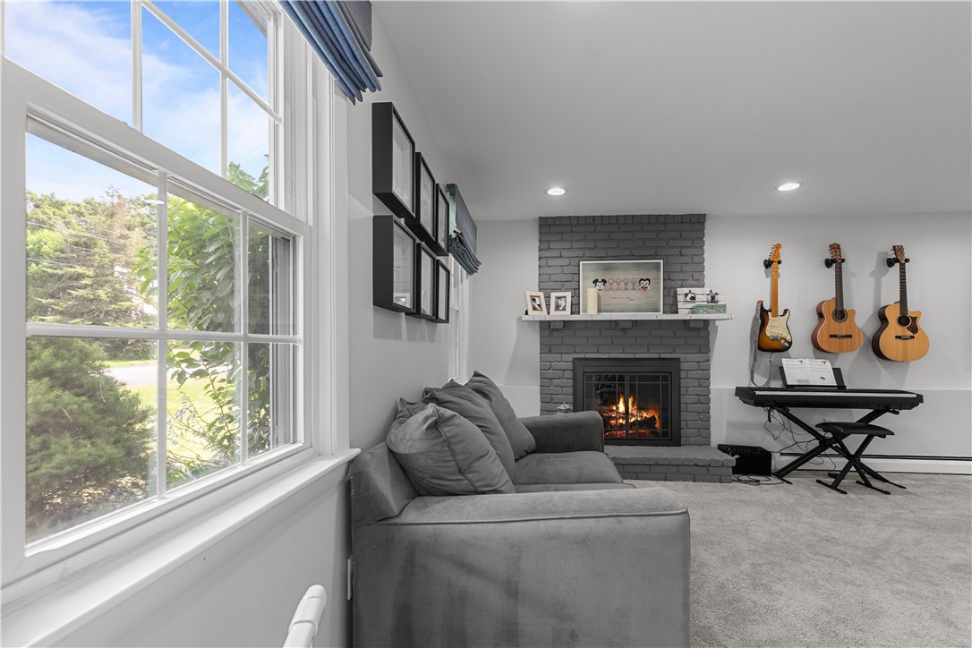 80 PECK Avenue