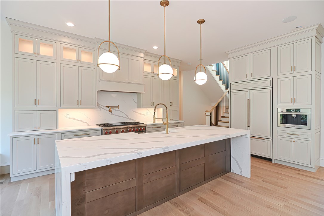 10 Linden Avenue