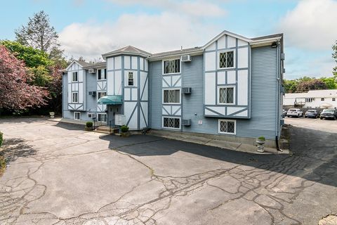 330 SIMMONSVILLE Avenue Johnston RI 02919