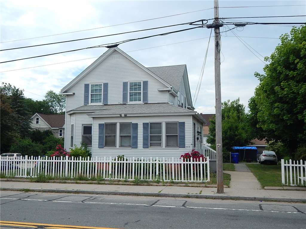 1915 Smith Street