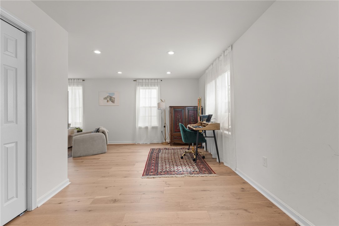 9 Tarklin Street