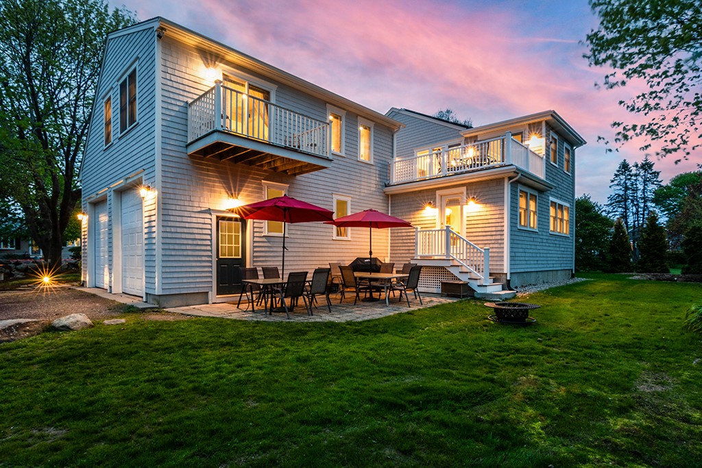 28 Palm Beach Avenue