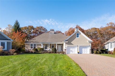 8 Kettle Close Westerly RI 02891