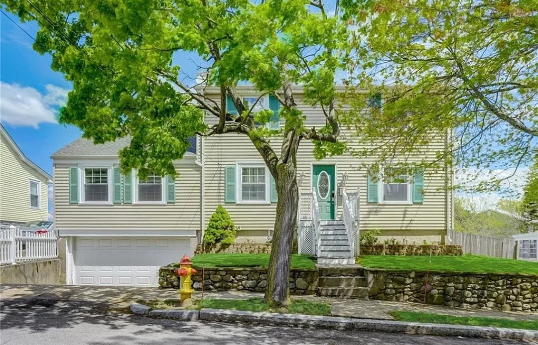 108 Bliss Street