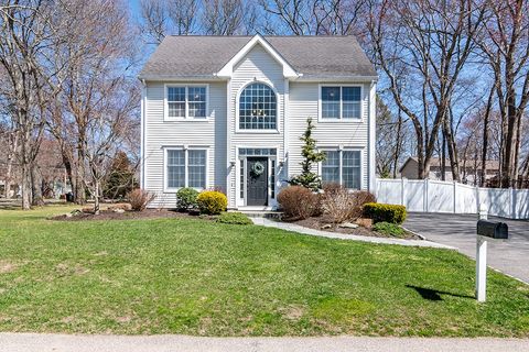 33 Twin Leaf Trail Narragansett RI 02874