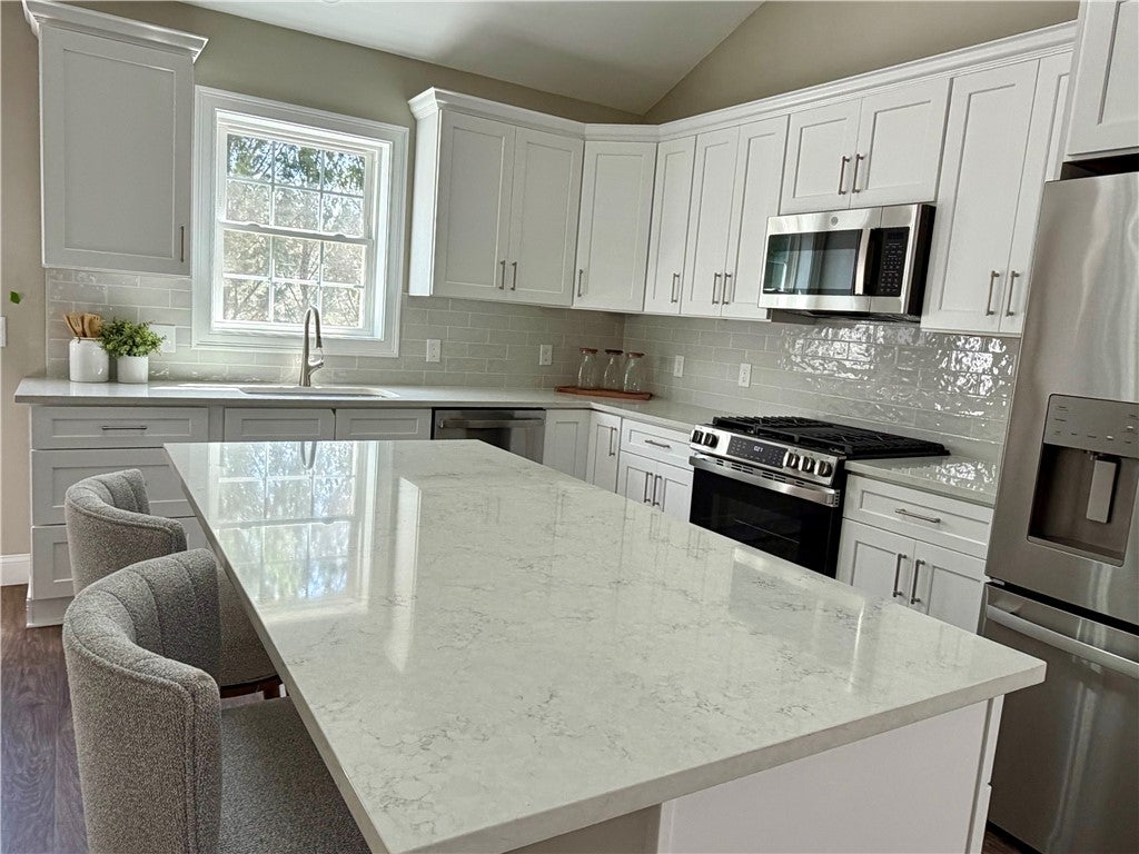 11 Fieldstone Way 11
