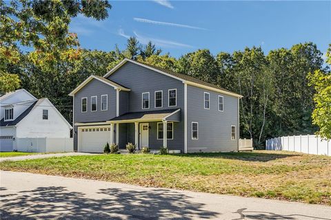 67 Oak Tree Avenue Warwick RI 02886