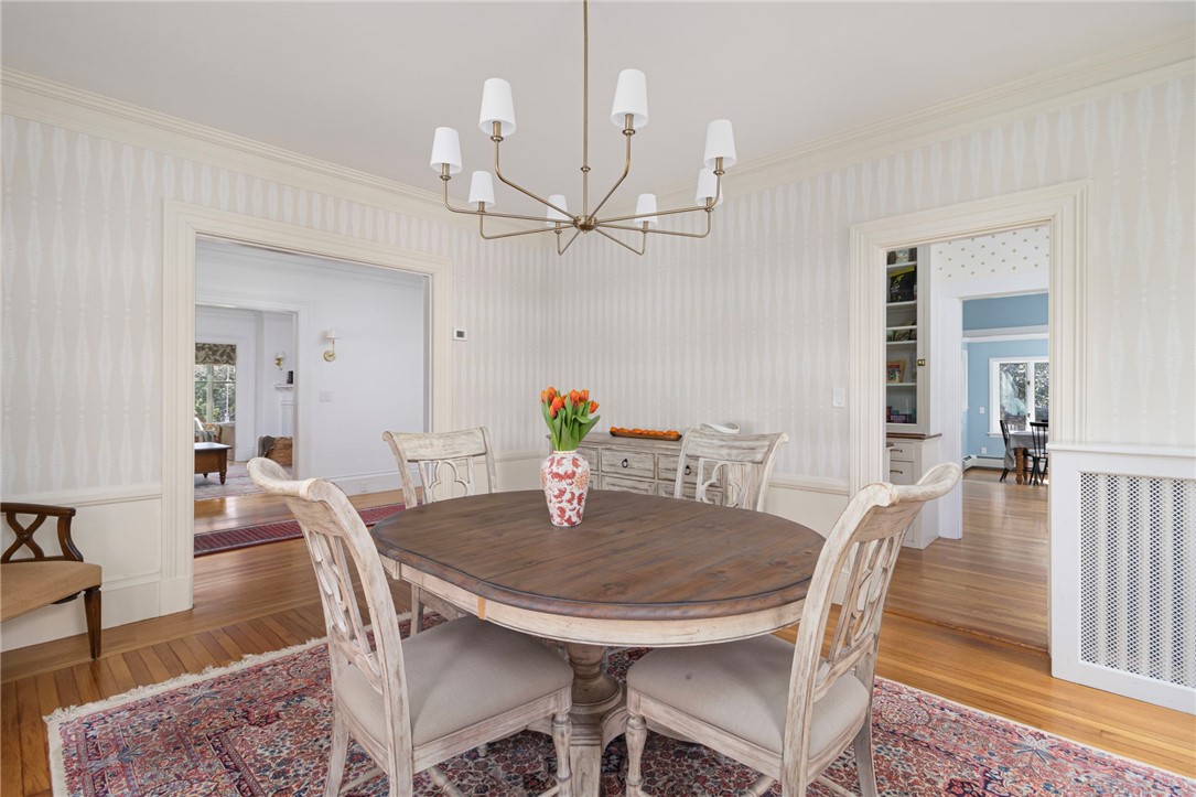 Warwick, Rhode Island, 02818, United States, 5 Bedrooms Bedrooms, ,4 BathroomsBathrooms,Residential,Active,2034279