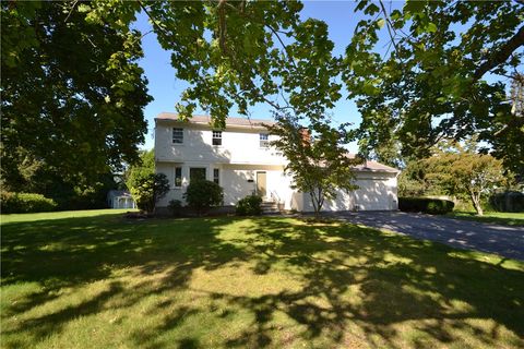 3 Pine Top Road Barrington RI 02806