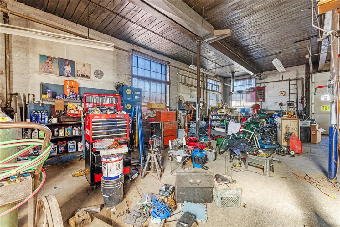 487 Washington Street