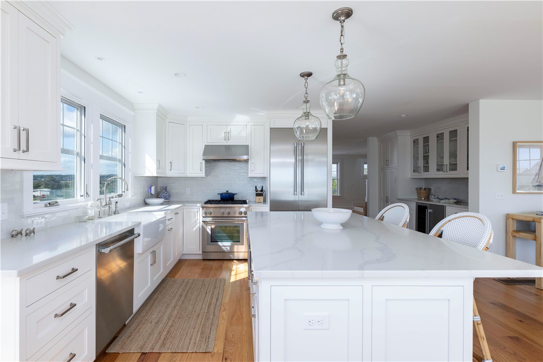 808 West Beach Road