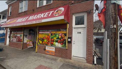 196 Pocasset Avenue Providence RI 02909