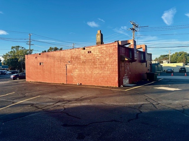 1278 Post Road
