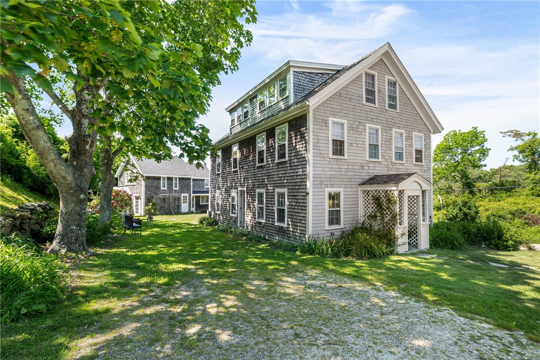 557 Center Road