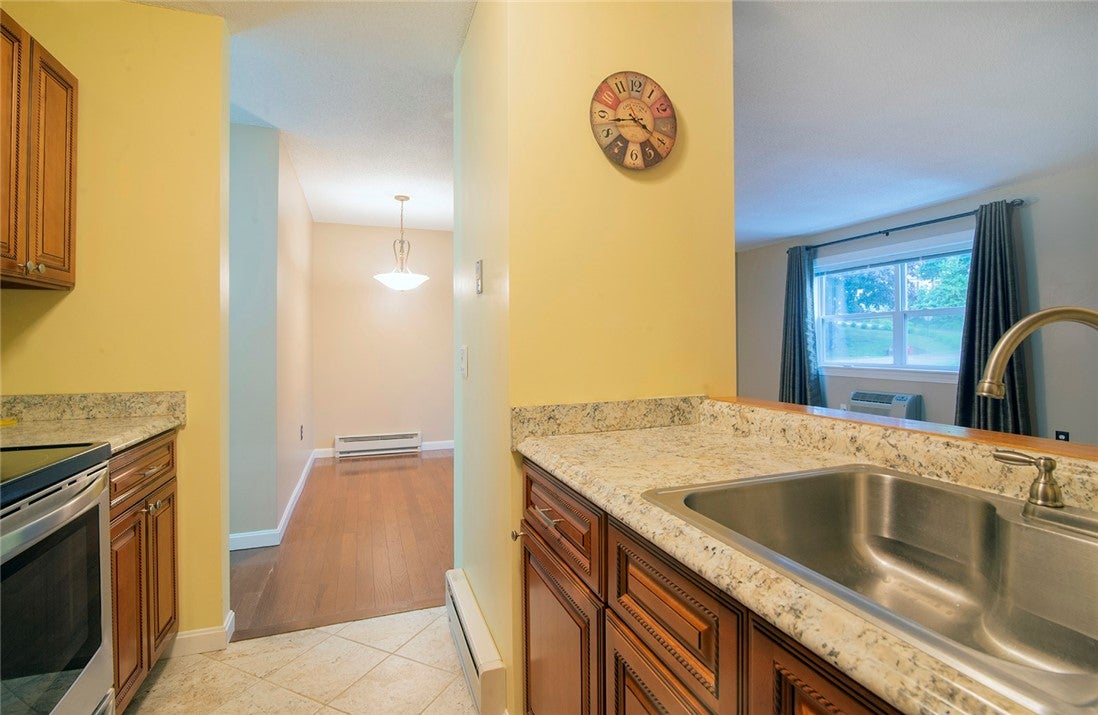 19 Apache Drive E