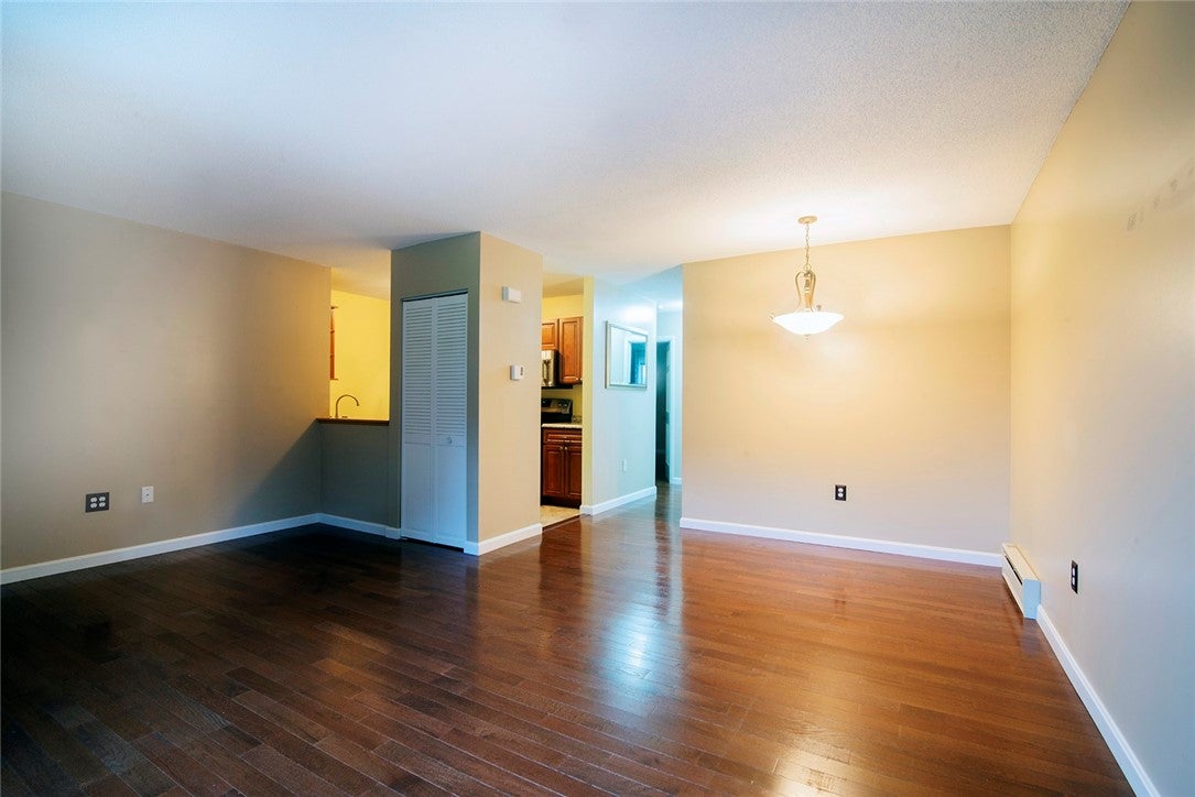 19 Apache Drive E