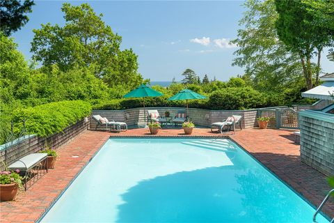 315 Ocean Avenue Newport RI 02840