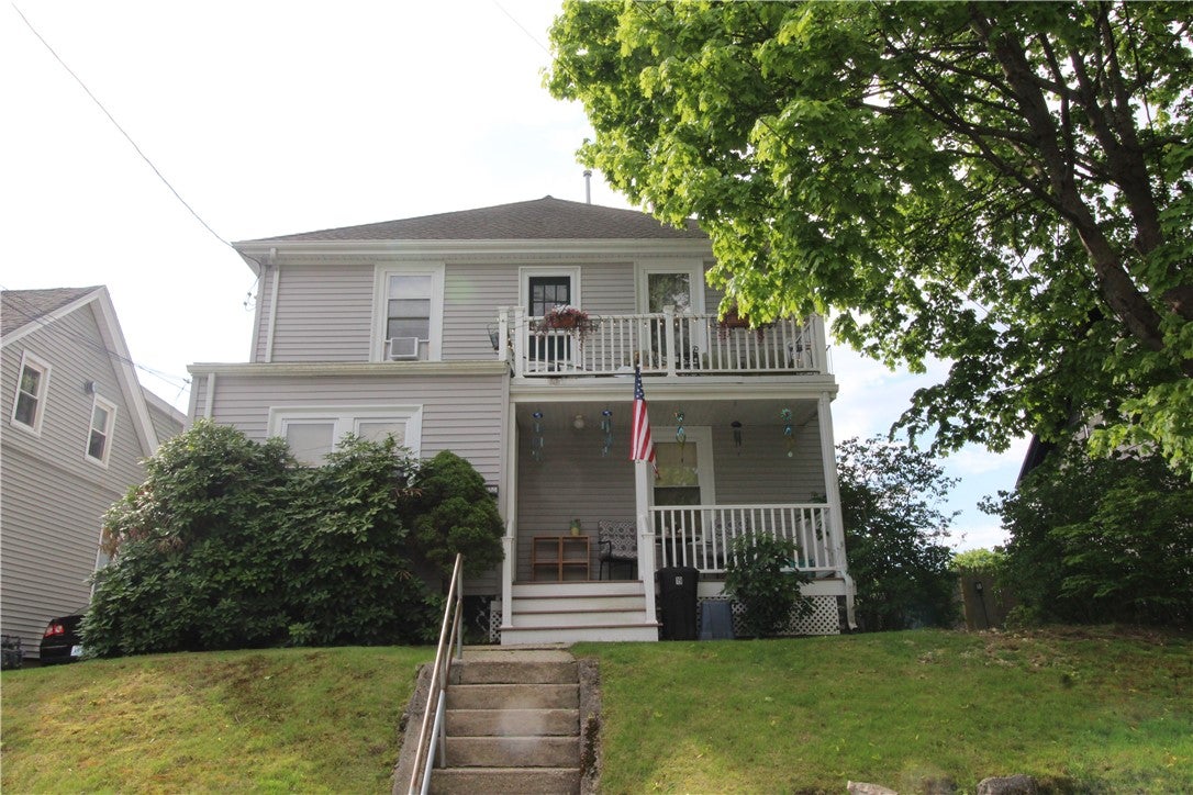 19 Angell Avenue 25