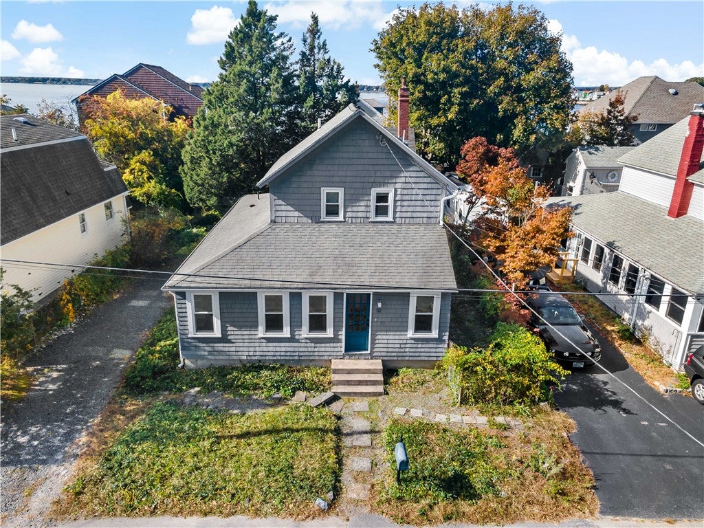 22 Blanding Avenue
