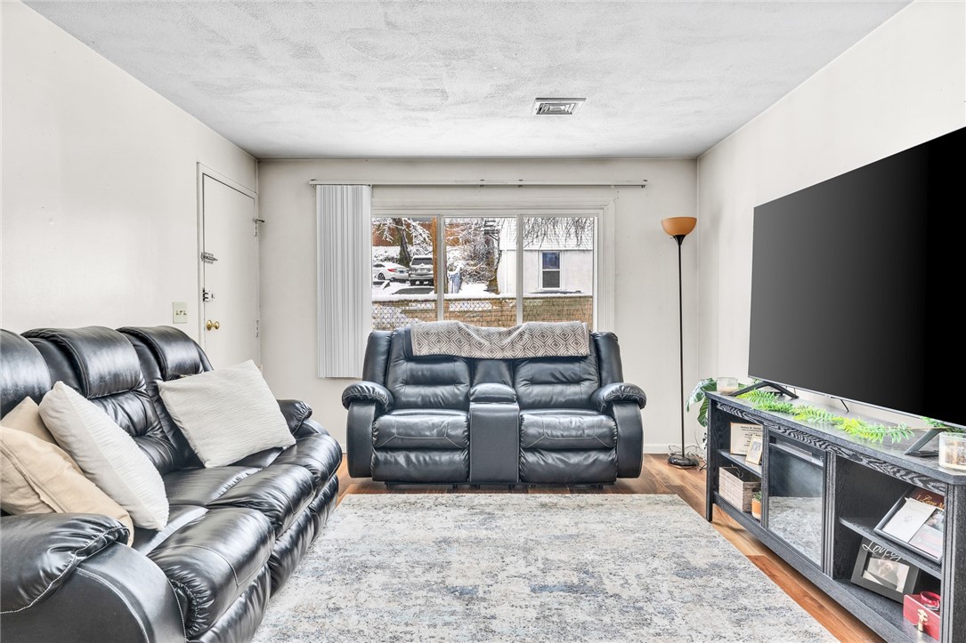 367 Hawkins Street 369