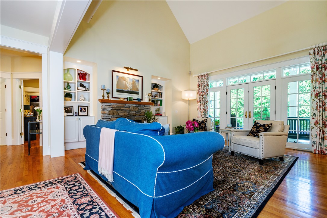 North Kingstown, Rhode Island 02852, United States, 4 Bedrooms Bedrooms, ,4 BathroomsBathrooms,Residential,Active,20522