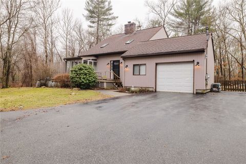 235 Lippitt Avenue Cranston RI 02921