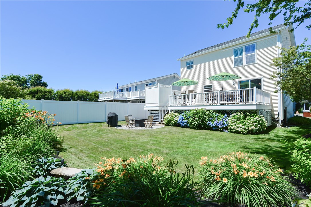 21 OAK Avenue