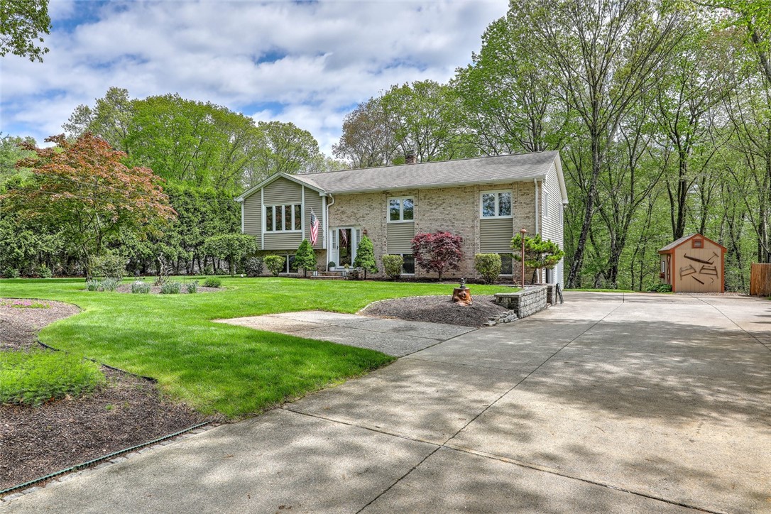 89 Swan Road