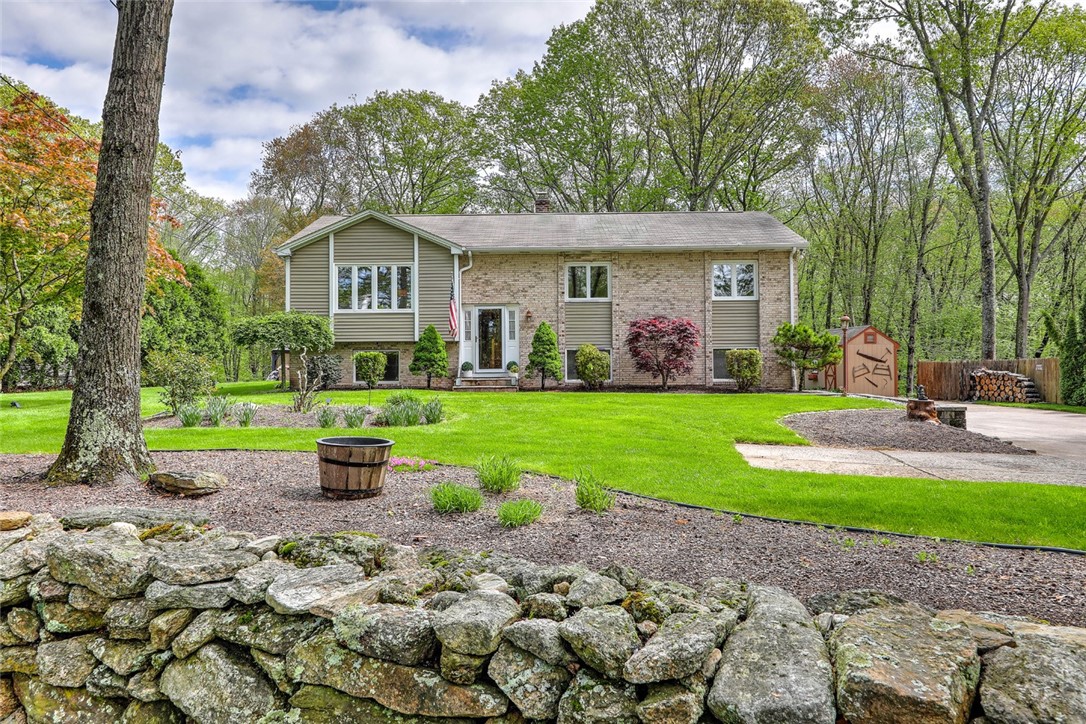 89 Swan Road