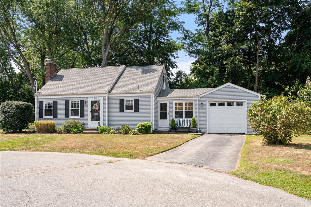 11 Sutcliffe Circle