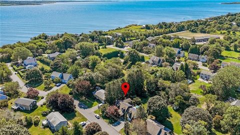 71 Mohawk Drive Portsmouth RI 02871