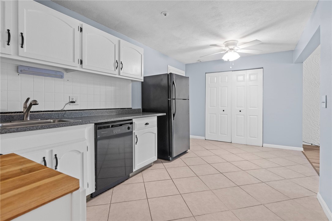 1190 Charles Street 20