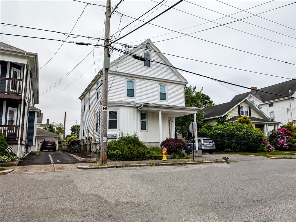 99 Walnut Street 1B